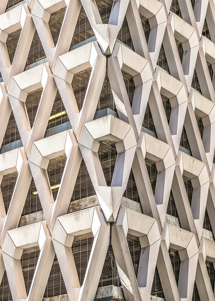 Welbeck Car Park, London I © HEARTBRUT 2019