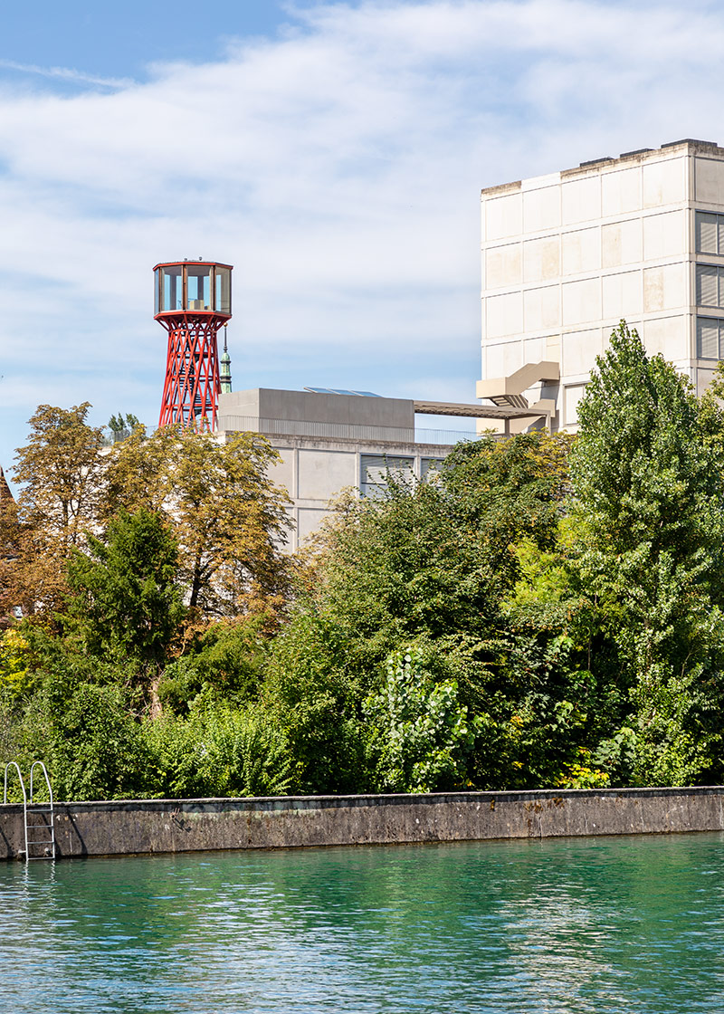 Lettenkanal, Oberer Letten, TBZ-Turm, Zurich. © Karin Bürki. Heartbrut.com