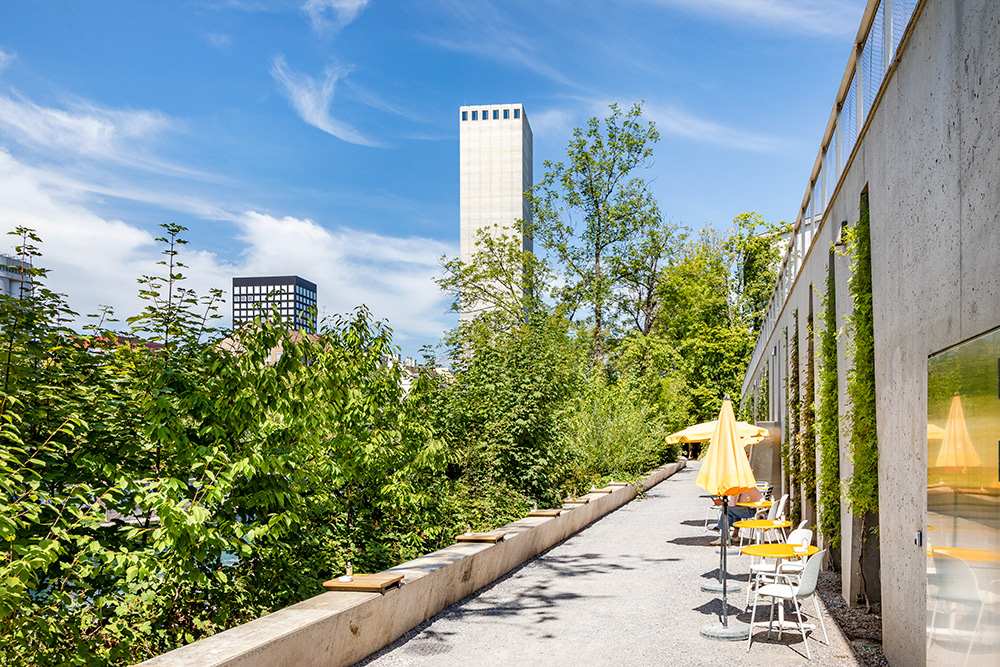 Café Nude, Tanzhaus, Unterer Letten, Swissmill Tower, Zurich. © Karin Bürki. Explore more on Heartbrut.com