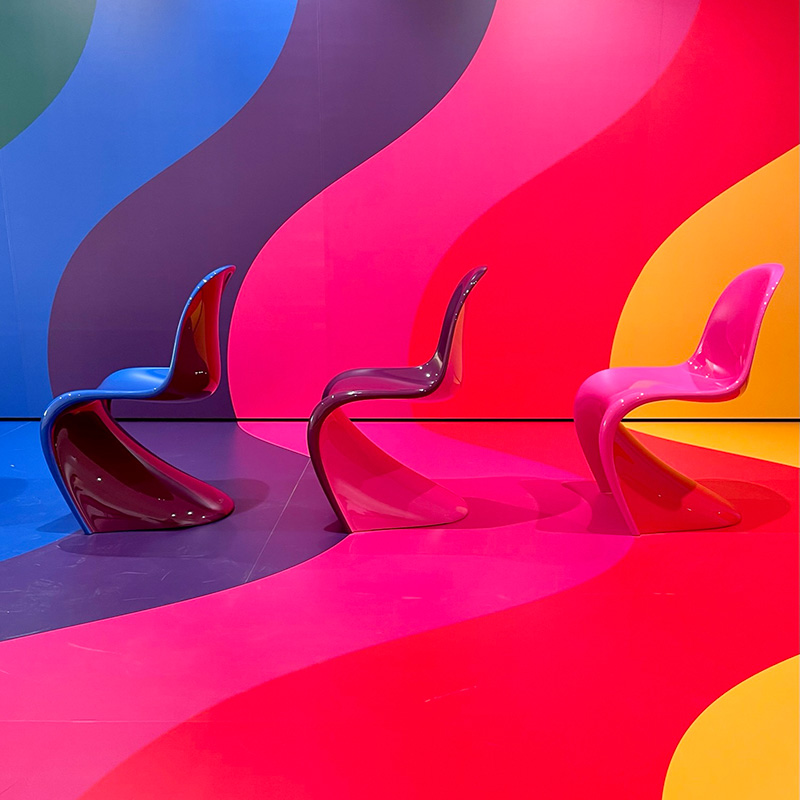 Vitra Design Museum, Verner Panton, chair, duotone © Karin Bürki. Explore more on Heartbrut.com