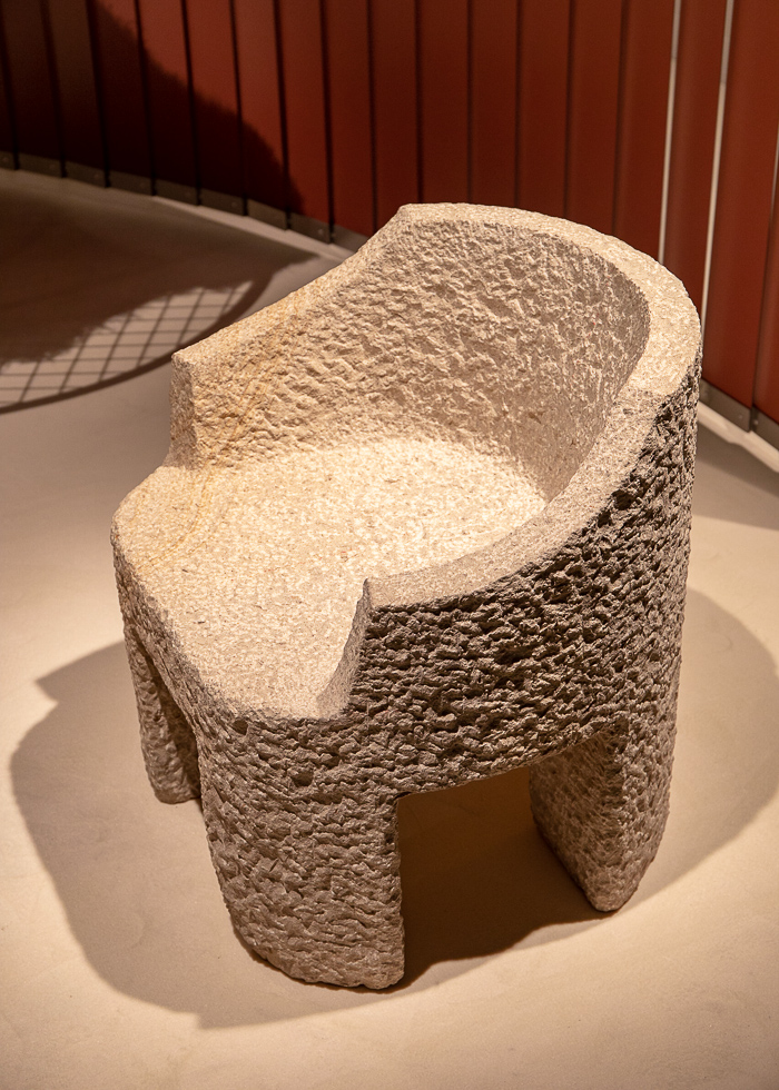 Studio Mumbai, Gandhara Studies Chair, Maniera Gallery, Design Miami / © HEARTBRUT / Karin Hunter Bürki