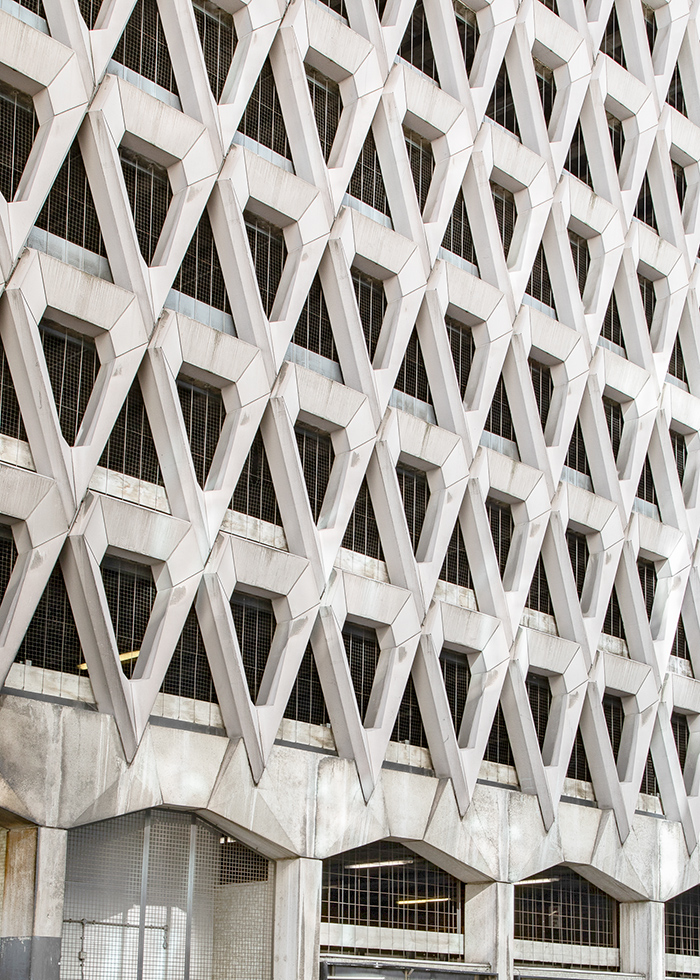 Welbeck Car Park, London (Front) I © HEARTBRUT / KARIN HUNTER BÜRKI, 2019