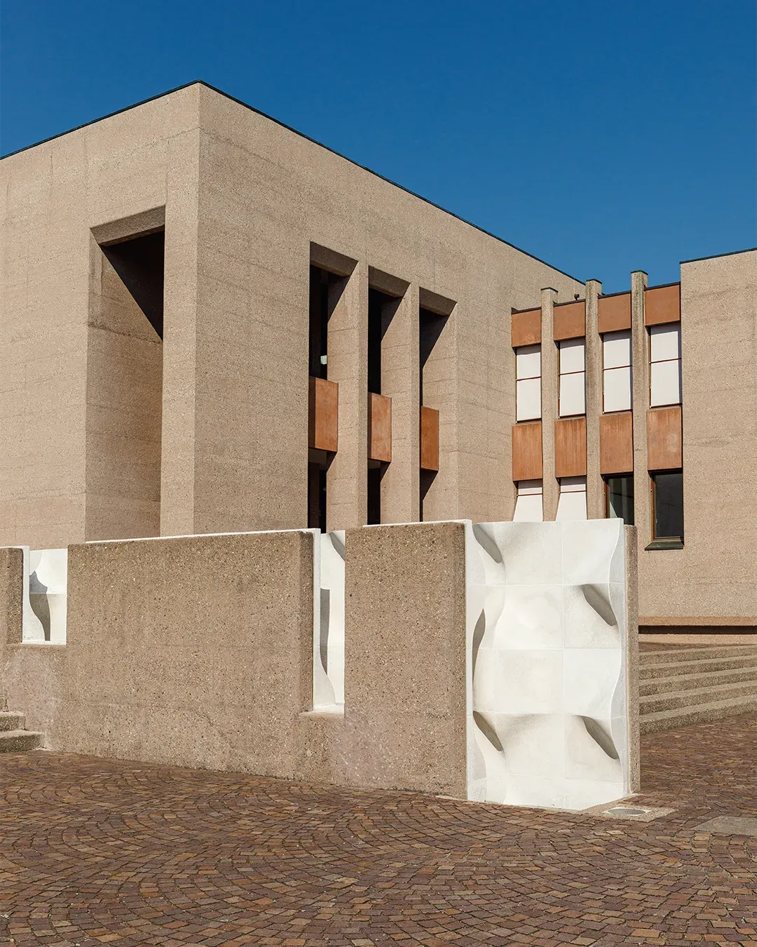 PMS Kreuzlingen, Esther + Rudolf Guyer, Swiss brutalist icon, © Karin Bürki/Heartbrut. Explore more on Heartbrut.com