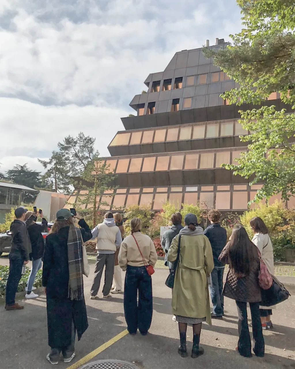 Heartbrut, Guided Tours, Walks & Rides. Explore now on Heartbrut.com