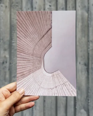 Stele Card A5, Front, © Karin Bürki. Explore more on Heartbrut.com