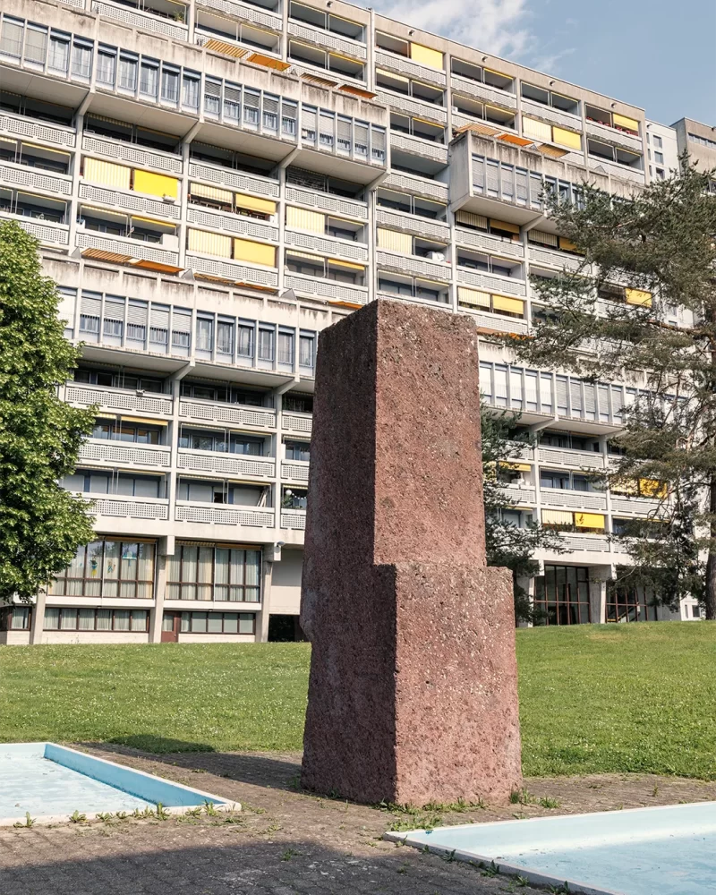 Unteraffoltern II, Swiss brutalism icon in Zurich, © Karin Bürki. Explore more on Heartbrut.com